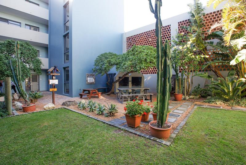 2 Bedroom Property for Sale in Bloubergstrand Western Cape